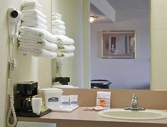 Oyo East (adults Only) 2*