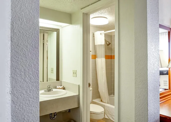 Hotel Oyo East (adults Only) Killeen