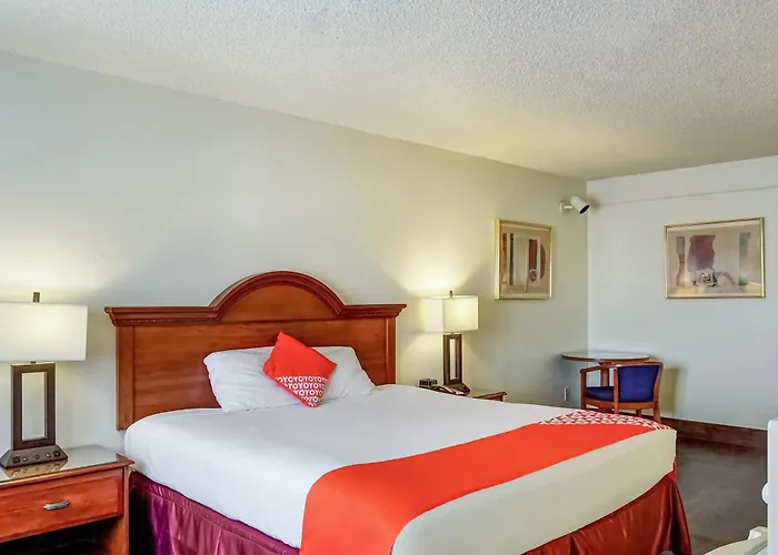 Oyo East (adults Only) Hotel Killeen