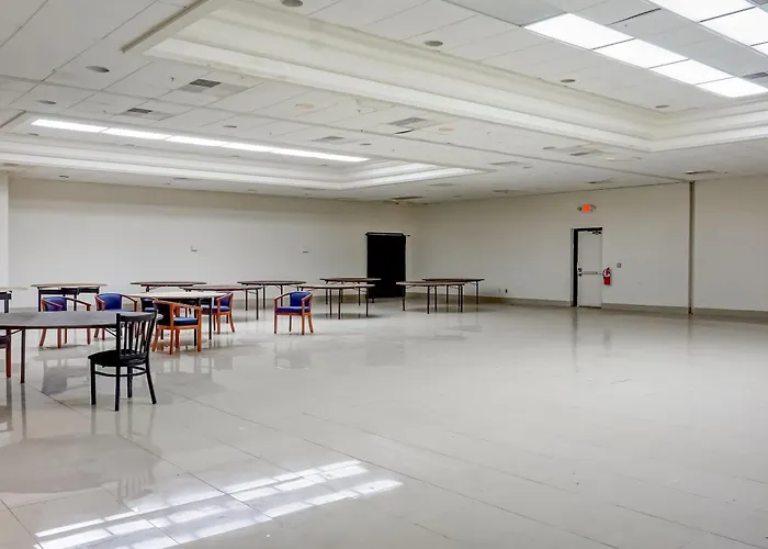 Oyo East (adults Only) 2* Killeen